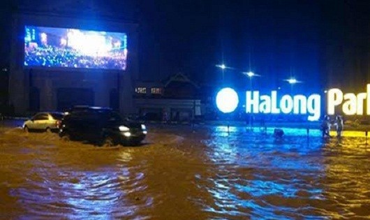 Quảng Ninh:  Mưa kéo dài, ngập lụt diện rộng khiến 2 người thương vong