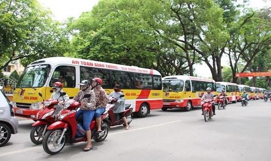 Xe buýt phục vụ khách không tốt sẽ bị ngừng lưu thông?