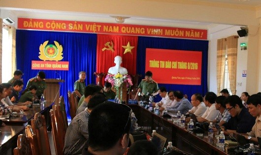 Bắt loạt đối tượng liên quan đến vụ phá rừng pơmu tại Quảng Nam