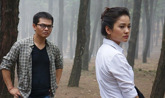 NSND Trung Hiếu và diễn viên Thúy Hằng trong bộ phim truyền hình “Mưa bóng mây”.