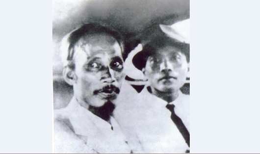 Bức ảnh Chủ tịch Hồ Chí Minh cùng Đại tướng Võ Nguyên Giáp do nghệ sĩ nhiếp ảnh Vũ Năng An chụp ngày 2/9/1945.
