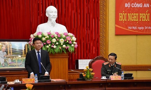 Bộ trưởng Bộ Tư pháp Lê Thành Long và Bộ trưởng Bộ Công an - Thượng tướng Tô Lâm chủ trì hội nghị phối hợp công tác giữa Bộ Tư pháp và Bộ Công an.