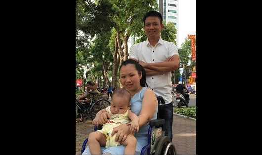Gia đình hạnh phúc của chị Hương- anh Mạnh