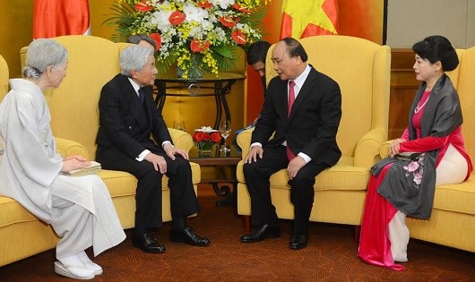 Thủ tướng Chính phủ Nguyễn Xuân Phúc và Phu nhân đã hội kiến với Nhà vua và Hoàng hậu Nhật Bản.