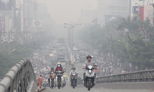 Ô nhiễm không khí đang là một trong những nguyên nhân gây tử vong hàng đầu (Ảnh minh họa)
