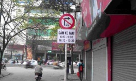 Hà Nội: Hàng loạt tuyến phố cấm taxi hoạt động