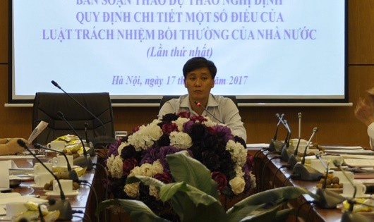 Thứ trưởng Nguyễn Khánh Ngọc chủ trì phiên họp.