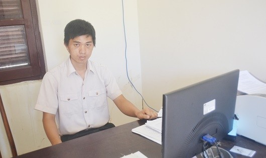 Nhờ sáng kiến và ứng dụng thành công Phần mềm báo cáo thống kê thi hành án dân sự mà công việc của anh Thang trở nên đơn giản hơn.