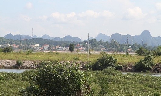 Dự án khu đô thị Đồn Điền vẫn chỉ là bãi đất trống.