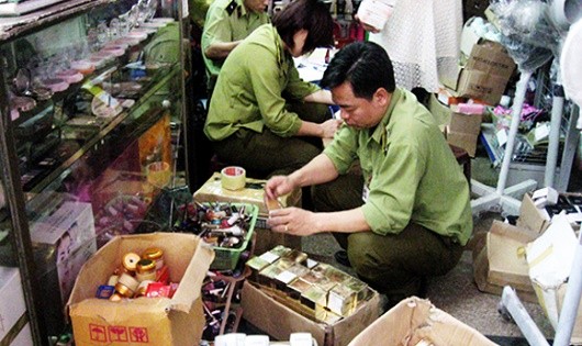 Hà Nội tăng cường quản lý hoạt động kinh doanh thực phẩm chức năng trên địa bàn