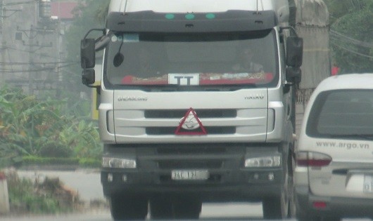 Xe tải mang logo "TT" chạy trên các tuyến đường huyết mạch của tỉnh Hải Dương.