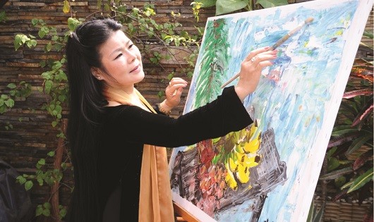 Nữ họa sĩ Văn Dương Thành.