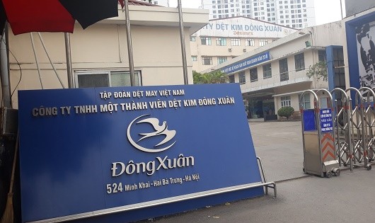 Nhà máy Dệt kim của Công ty TNHH một thành viên Dệt kim Đông Xuân trên đường Minh Khai.