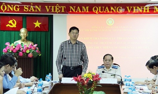 Đoàn công tác do Phó Tổng cục trưởng THADS Nguyễn Văn Lực làm Trưởng đoàn làm việc tại Cục THADS TP HCM.