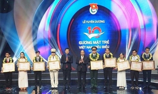 Trao giải thưởng Gương mặt trẻ Việt Nam tiêu biểu năm 2017