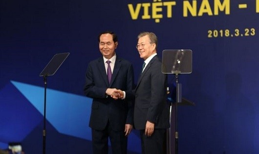 Chủ tịch nước Trần Đại Quang và Tổng thống Moon Jae In.