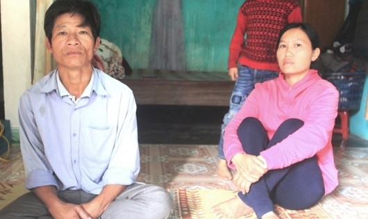 Vợ  chồng anh Ba, chị Hằng đành trở về tay trắng sau 2 năm lao động “chui” ở Trung Quốc