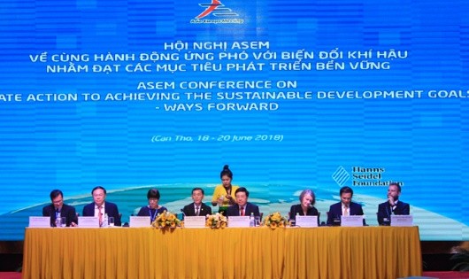 Hội nghị ASEM về "Cùng hành động ứng phó biến đổi khí hậu (BĐKH) nhằm đạt các mục tiêu phát triển bền vững – định hướng tương lai”. (Ảnh: Báo Giao thông)