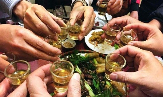 Bản án cho 'nữ quái' chế rượu độc làm hại não nam thực khách 