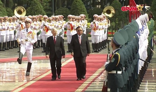 Tổng Bí thư, Chủ tịch nước Lào  thăm Việt Nam