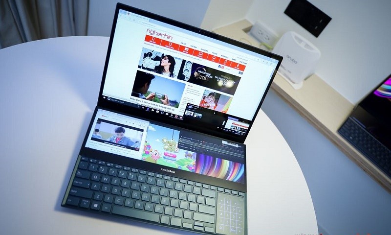 ASUS ra mắt ZenBook Pro Duo: laptop 2 màn hình 4K đầu tiên trên thế giới
