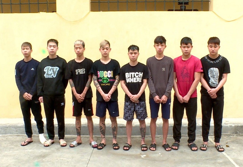 8 thanh niên trẻ bị Công an TP Từ Sơn khởi tố (Ảnh: Công an Từ Sơn)