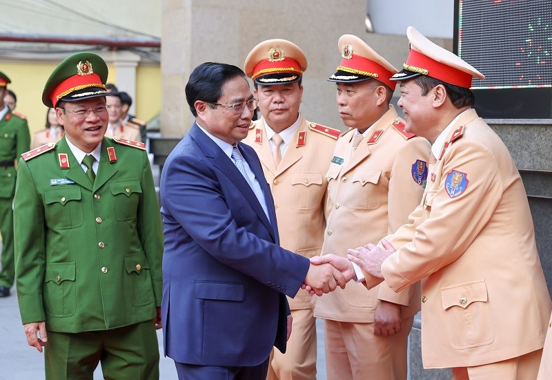 Thủ tướng Phạm Minh Chính thăm Cục Cảnh sát giao thông, Bộ Công an - Ảnh: VGP/Nhật Bắc