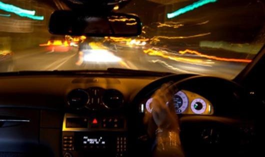 Kinh nghiệm lái xe an toàn vào ban đêm  