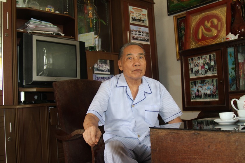 Thầy giáo Lê Kim Toàn- Giáo viên chủ nhiệm lớp học của  Chủ tịch nước Trần Đại Quang