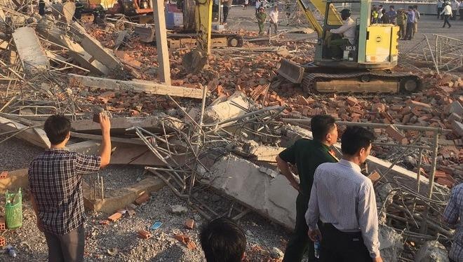 Vụ sập công trình ở Đồng Nai khiến 10 người chết: Người sử dụng lao động có trách nhiệm gì?
