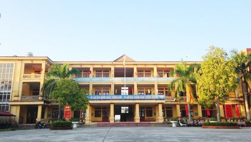 Trường THPT Thanh Miện 2, huyện Thanh Miện, tỉnh Hải Dương.