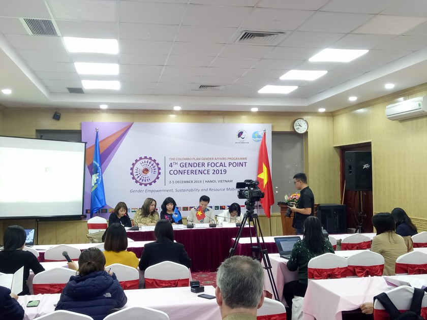 Buổi họp báo về Hội nghị đầu mối Giới lần thứ 4 của Tổ chức Kế hoạch Colombo 