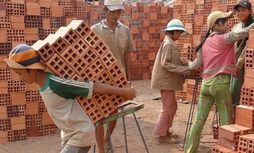 Lao động trẻ em tại Việt Nam tập trung chủ yếu ở vùng nông thôn (ảnh minh họa)