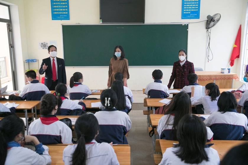 Nghệ An đã ban hành Nghị quyết Quy định hỗ trợ một phần học phí bằng 30% cho học sinh.