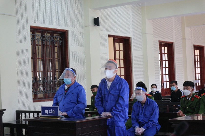 Hai bị cáo Minh và Thể bị tòa tuyên án tử hình