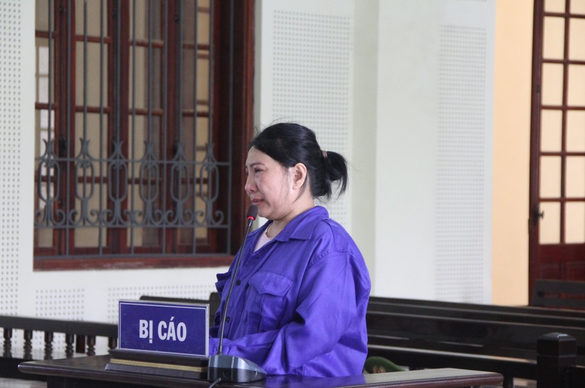 Bị cáo Nguyễn Thị Hương tại tòa