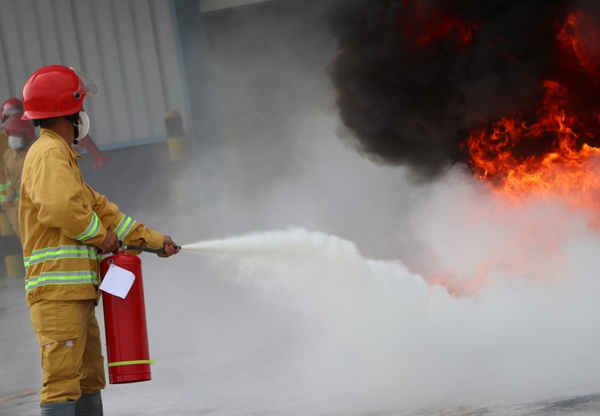 Tình huống giả định, đám cháy phát ra từ xưởng may có 1000 công nhân