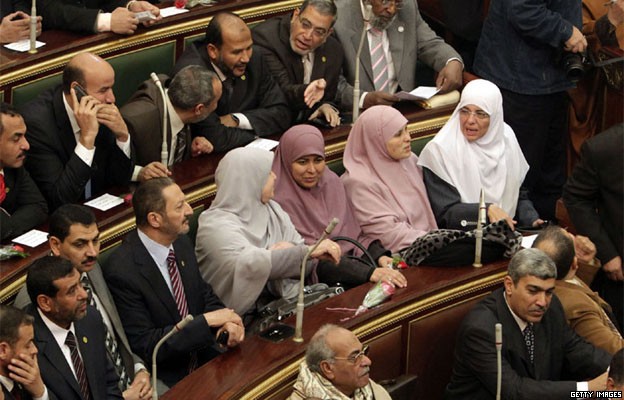 Luật pháp Ai Cập quy định như nào về việc bảo vệ phụ nữ trước tình trạng tấn công tình dục?