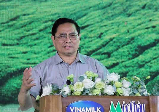 Thủ tướng Phạm Minh Chính phát biểu tại Lễ khởi công Dự ấn tổ hợp Thiên đường sữa Mộc Châu.