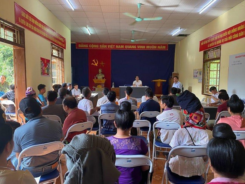 Một buổi tuyên truyền Luật TGPL tại bản xã Chiềng Kheo, huyện Mai Sơn, tỉnh Sơn La.