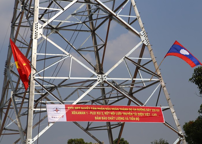 Điện từ 4 nhà máy thủy điện của Lào sẽ được truyền tải về Việt Nam qua đường dây 220 kV Xekaman 1 - Pleiku 2