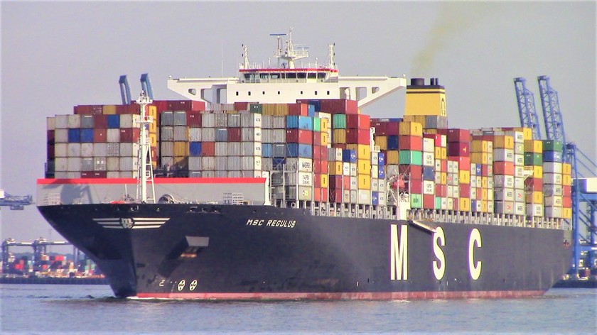 MSC là hãng tàu container của Thuỵ Sĩ, lớn thứ hai thế giới