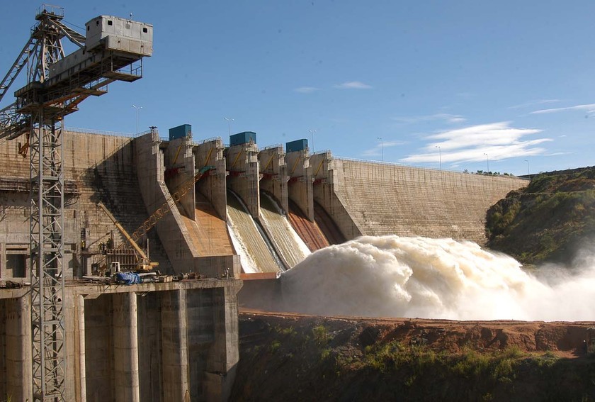  EVN lệnh cho các nhà máy thủy điện ở miền Trung, Nam hạn chế khai thác, giữ mức nước cao nhất có thể đến hết mùa khô