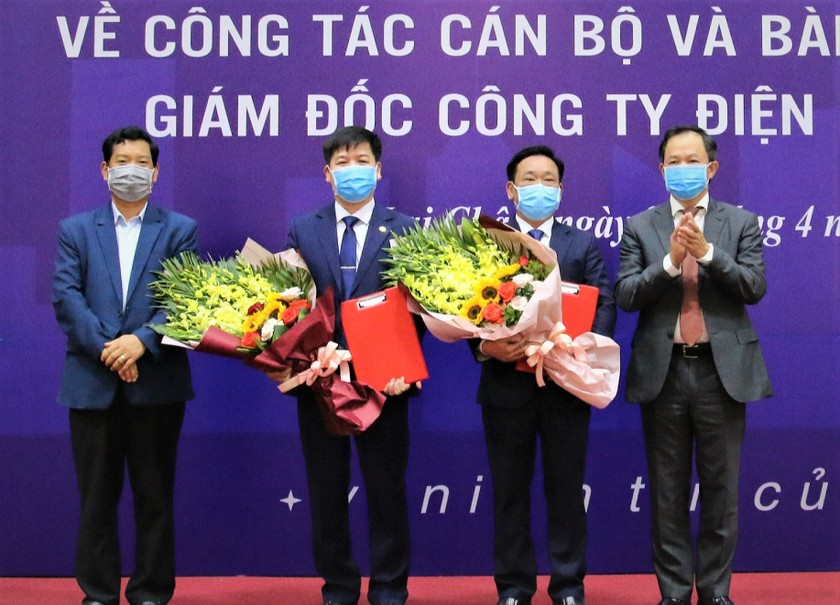 Chủ tịch EVNNPC Thiều Kim Quỳnh công bố quyết định điều động bổ nhiệm Giám đốc PC Lai Châu