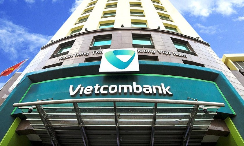 Vietcombank đang có hơn 2 vạn cán bộ, nhân viên, là một trong những ngân hàng thương mại hàng đầu Việt Nam