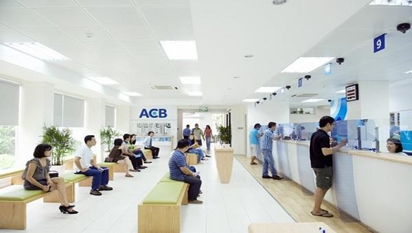 ACB dành gói vay 10 ngàn tỷ đồng với lãi suất ưu đãi từ 5%/năm hỗ trợ khách hàng phục hồi sản xuất kinh doanh.