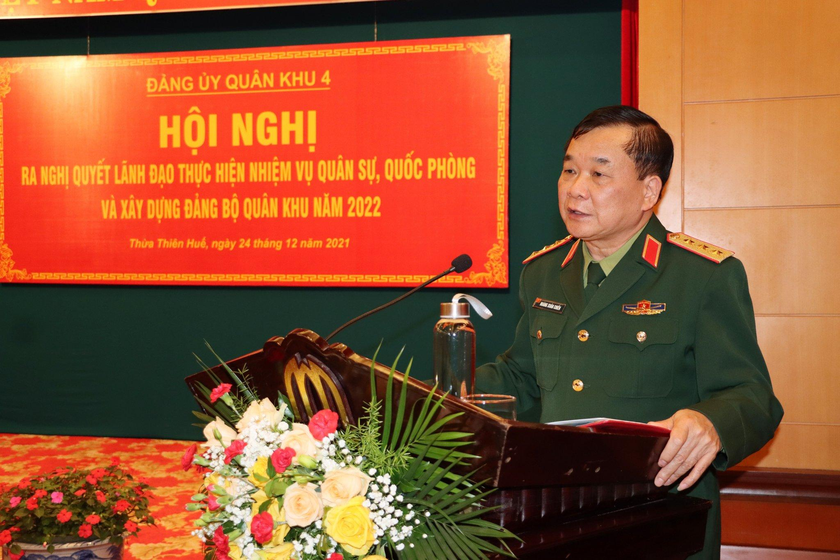 Thượng tướng Hoàng Xuân Chiến, Ủy viên Trung ương Đảng, Ủy viên Quân ủy Trung ương, Thứ trưởng Bộ Quốc phòng phát biểu chỉ đạo Hội nghị.