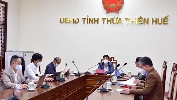Phó Chủ tịch UBND tỉnh Nguyễn Thanh Bình chủ trì cuộc họp.