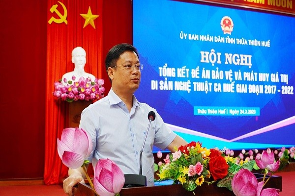 Phó Chủ tịch Thường trực UBND tỉnh Nguyễn Thanh Bình phát biểu tại hội nghị. 