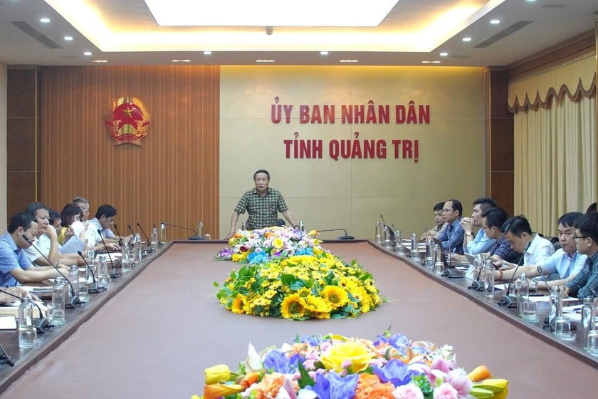 Phó Chủ tịch Thường trực UBND tỉnh Hà Sỹ Đồng phát biểu tại buổi làm việc.